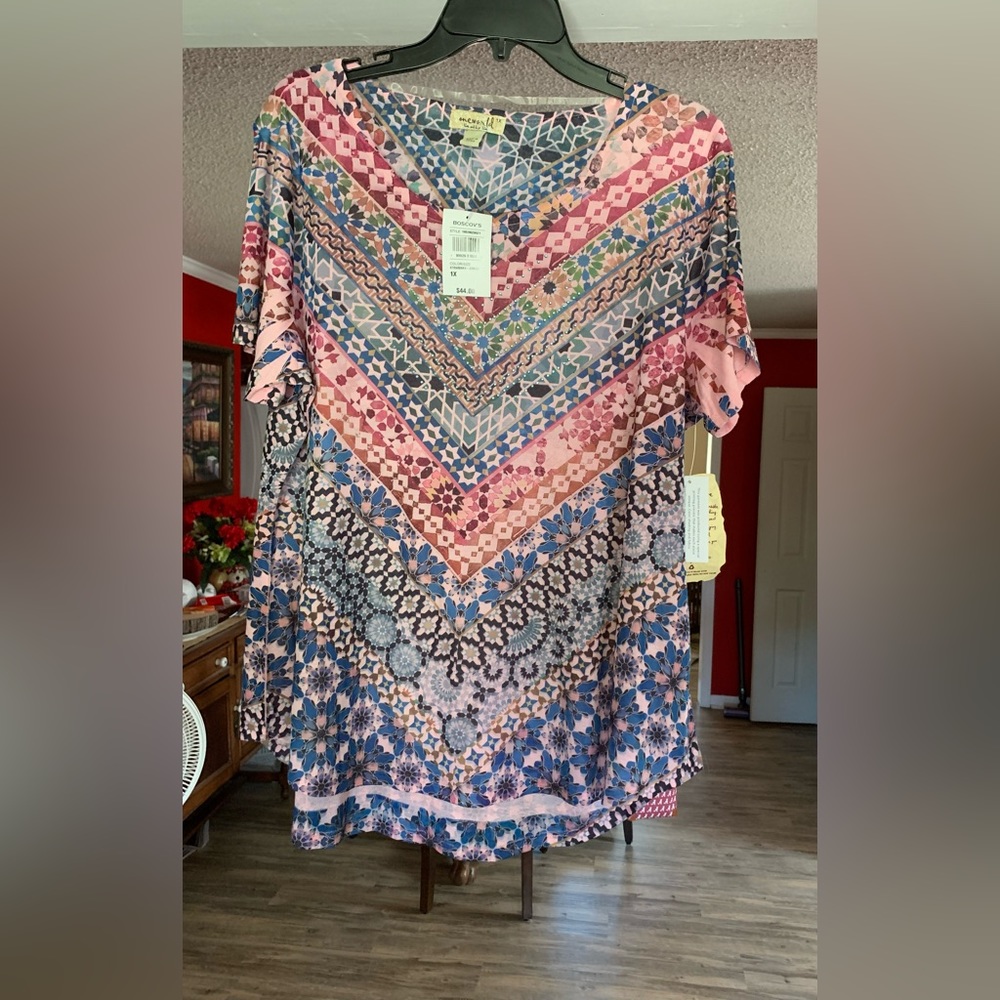 NWT One World ladies boho top short sleeves 1X